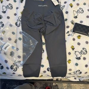 Women's Gray Leggings